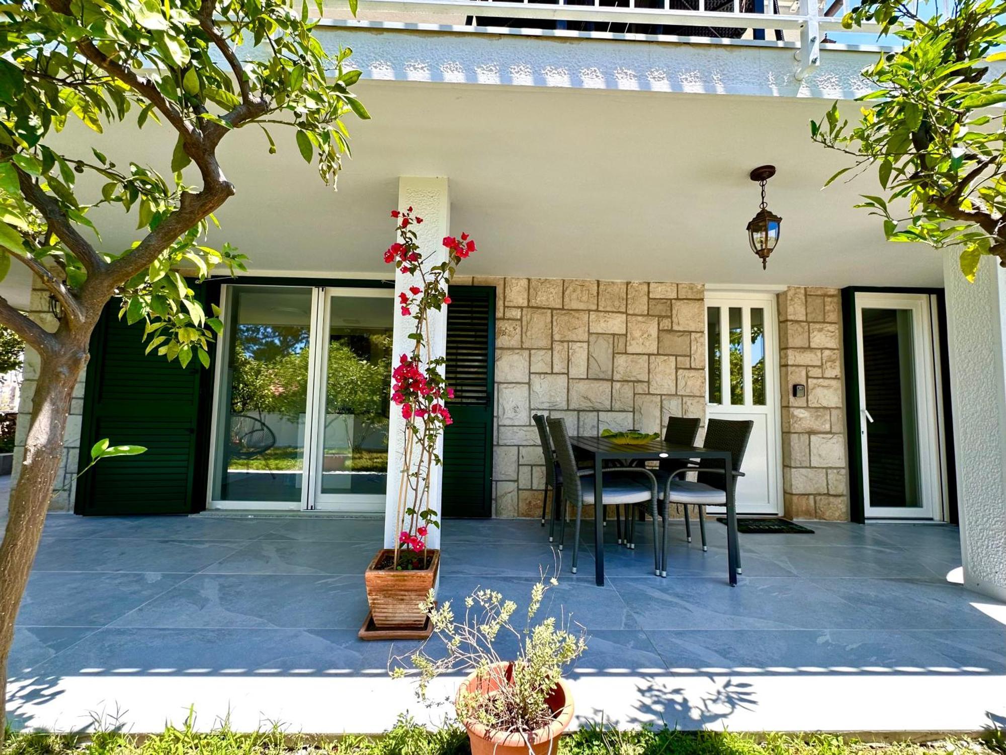 Perla & Palma Villa Жаборич Екстериор снимка